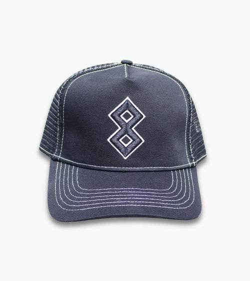 CLASSIC CAP - BLACK / WHITE